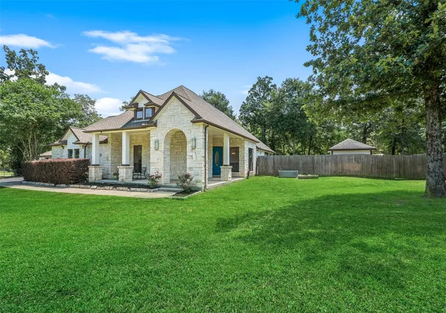 5th image of 12300 Cedar Ln, Willis, TX 77378 | MLS# 4310322