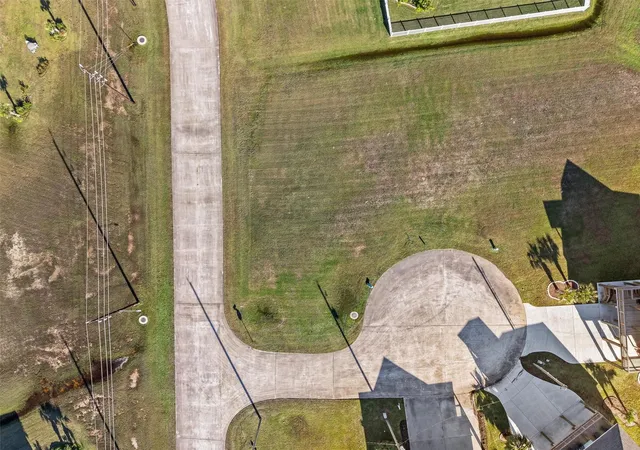 Photo 3 of Land for sale at 3903 Palmdale Ct, Galveston, TX 77554 | MLS# 43775636 | Listing updated on 2026-09-23