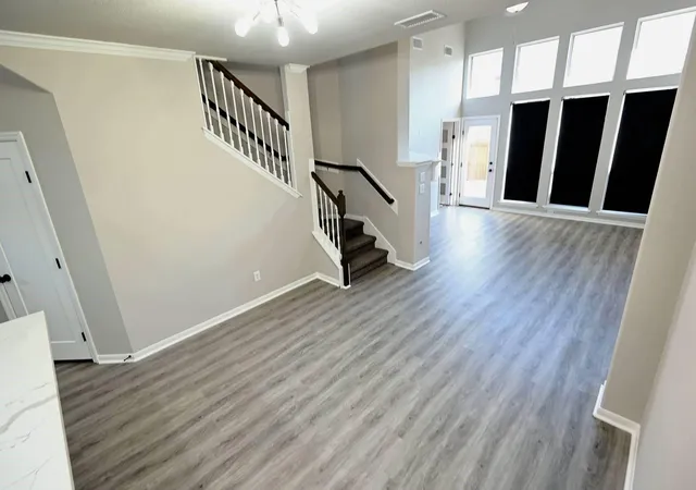 Photo 4 of Townhouse for sale at 7823 Glenn Cliff Dr, Houston, TX 77064 | MLS# 80012000 | Listing updated on 2026-08-21