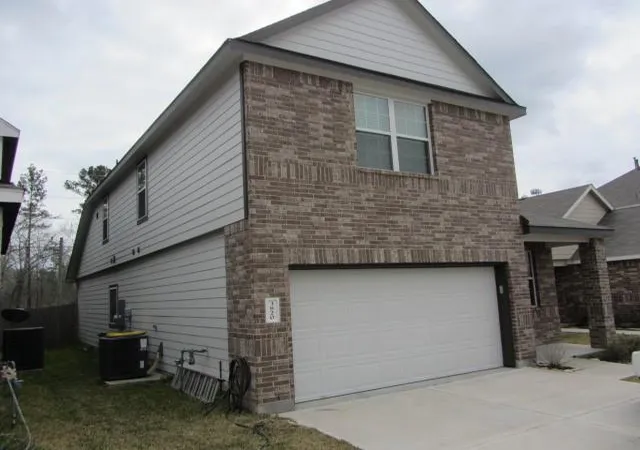 Photo 2 of Single family home for sale at 3820 Dyl Smitty Dr, Conroe, TX 77301 | MLS# 58325130 | Listing updated on 2026-07-14