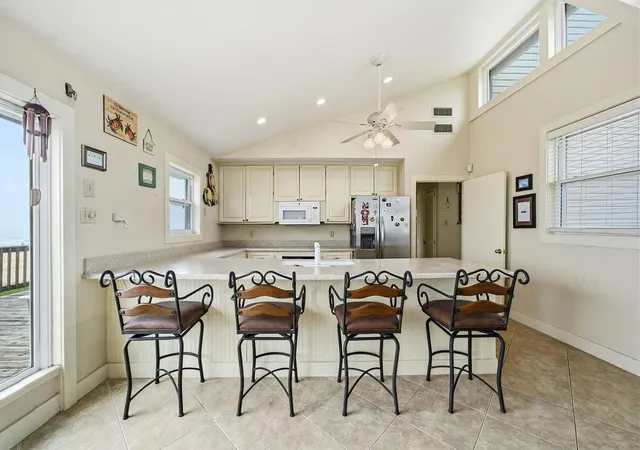 Homes for sale in Jamaica Beach, TX | 16523 Jamaica Beach Rd, Jamaica Beach, TX 77554 | MLS# 97845943