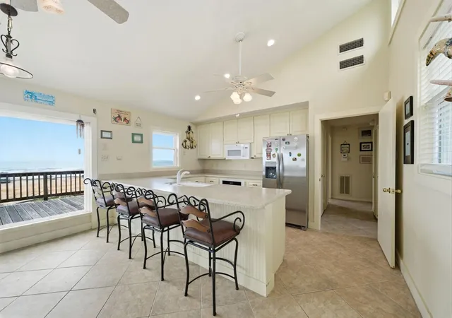 Homes for sale in Jamaica Beach, TX | 16523 Jamaica Beach Rd, Jamaica Beach, TX 77554 | MLS# 97845943