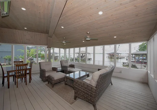 image of 19839 White Dove Dr, Crosby, TX 77532 | MLS# 10003805