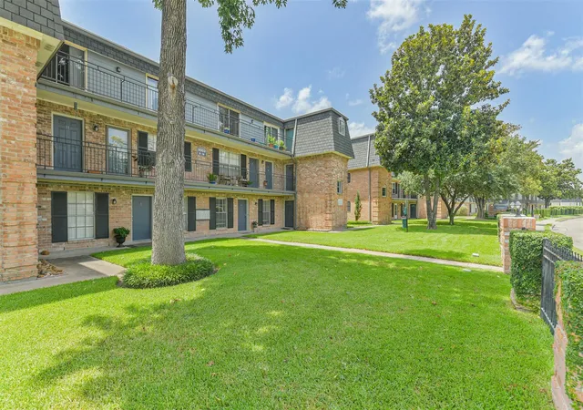 image of 9003 Gaylord St, Houston, TX 77024