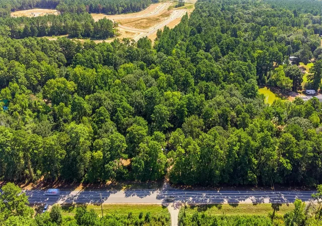 10th image of 12259 Crockett Martin Rd, Conroe, TX 77306 | MLS# 75878342