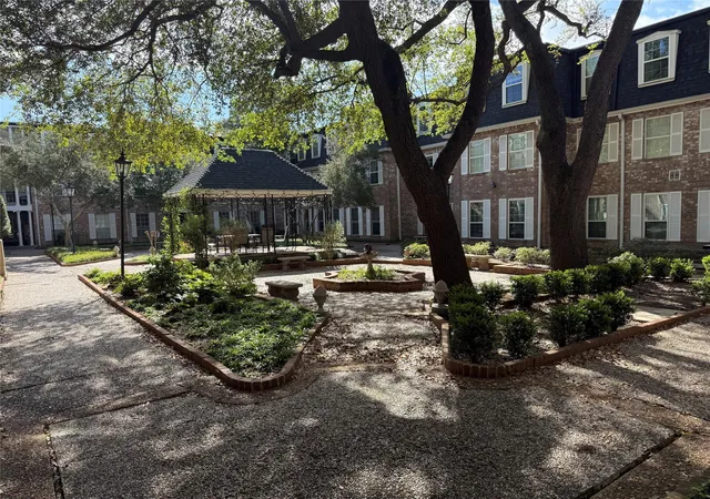 Condo for sale at 357 N Post Oak Ln #207, Houston, TX 77024 | MLS# 81588390