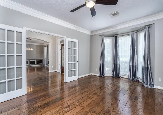 5th image of 5914 Oakmoss Trl, Spring, TX 77379 | MLS# 31431152
