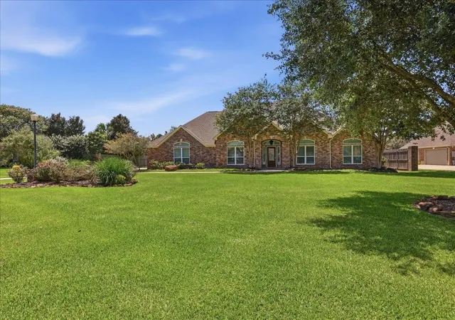 1st image of 6329 Bent Water Dr, Orange, TX 77632 | MLS# 78772427