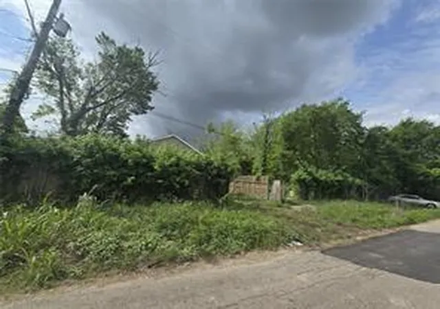Photo 1 of Land for sale at 8930 Hollock St, Houston, TX 77075 | MLS# 4644202 | Listing updated on 2026-09-02