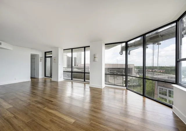 1st image of 15 Greenway Plaza #8G, Houston, TX 77046 | MLS# 3639322