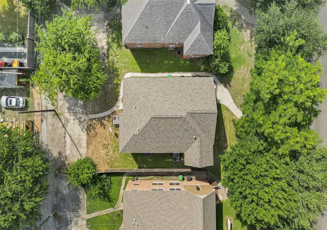 Photo 4 of Multi family home for sale at 2302 Blodgett St #1-4, Houston, TX 77004 | MLS# 69985699 | Listing updated on 2026-09-14