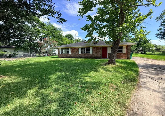 Homes for sale in Richwood, TX | 225 Burkett St, Richwood, TX 77531 | MLS# 18245290