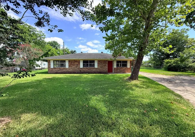 Homes for sale in Richwood, TX | 225 Burkett St, Richwood, TX 77531 | MLS# 18245290