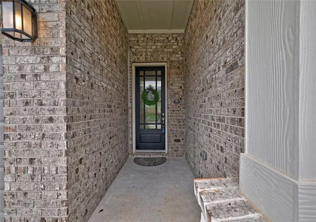 4th image of 29622 Conifer St, Tomball, TX 77375 | MLS# 41194632