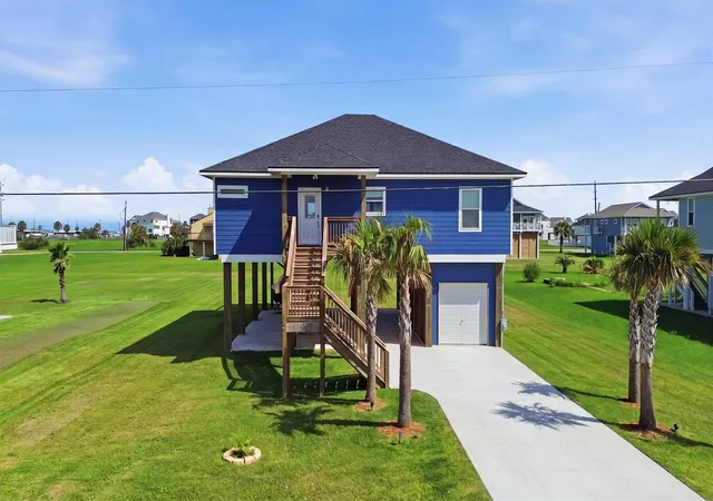 Photo 2 of Single family home for sale at 18307 Warrior Rd, Galveston, TX 77554 | MLS# 86527059 | Listing updated on 2026-10-07