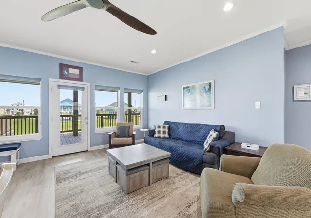 Photo 4 of Single family home for sale at 18307 Warrior Rd, Galveston, TX 77554 | MLS# 86527059 | Listing updated on 2026-10-07