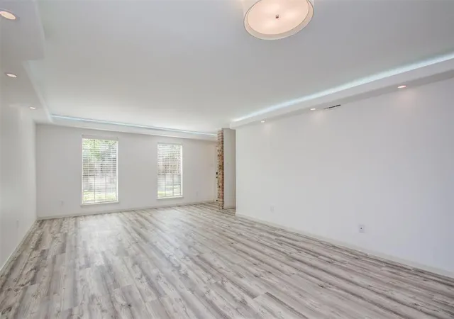 3rd image of 10332 Longmont Dr #47/3, Houston, TX 77042 | MLS# 17969422