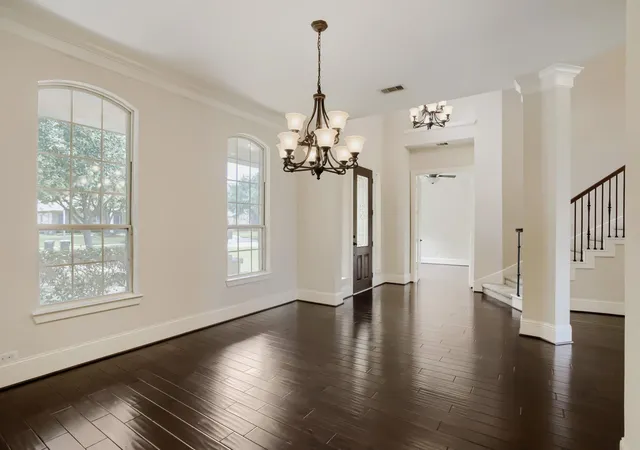 Photo 4 of Single family home for sale at 5106 Water Oak Crescent, Fulshear, TX 77441 | MLS# 14145066 | Listing updated on 2026-09-17