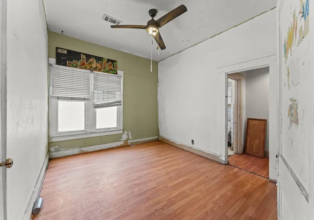 Photo 2 of Sale Pending at 7435 Hezekiah Ln, Houston, TX 77088 | MLS# 95551240 | Listing updated on 2026-10-05