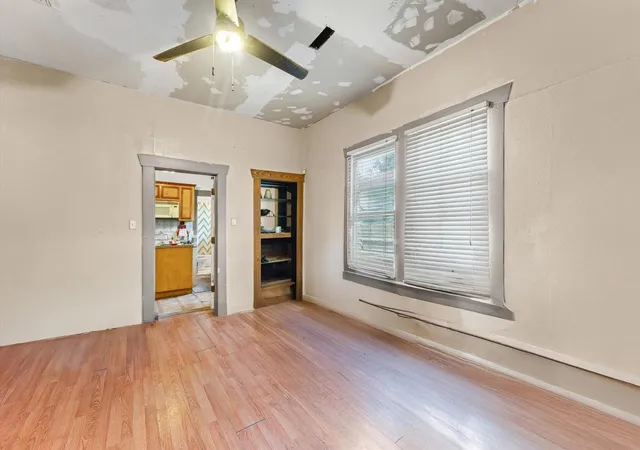 Photo 4 of Sale Pending at 7435 Hezekiah Ln, Houston, TX 77088 | MLS# 95551240 | Listing updated on 2026-10-05