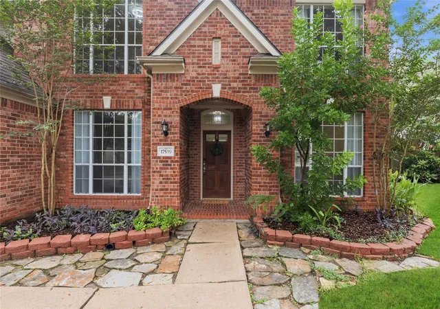 Photo 3 of Single family home for sale at 17539 Aspen Ridge Ct, Richmond, TX 77407 | MLS# 2497337 | Listing updated on 2026-09-20