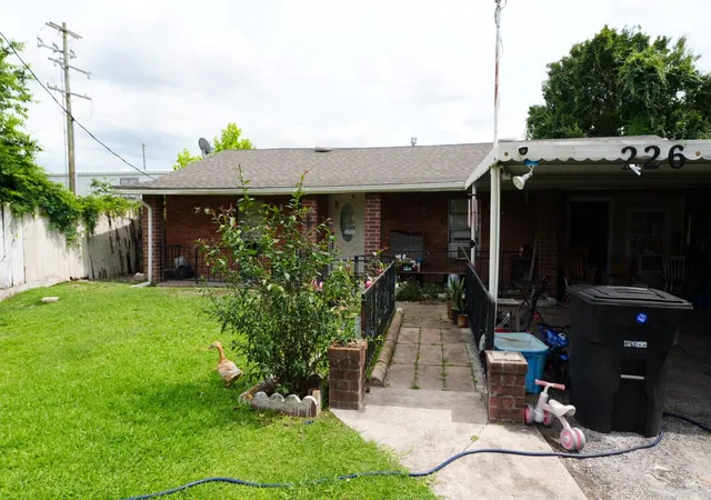 image of 226 Frawley St, Houston, TX 77009 | MLS# 3831143
