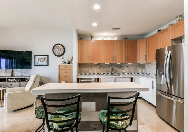 Photo 3 of Condo for sale at 9420 Seawall Blvd #602, Galveston, TX 77554 | MLS# 32843781 | Listing updated on 2026-07-13