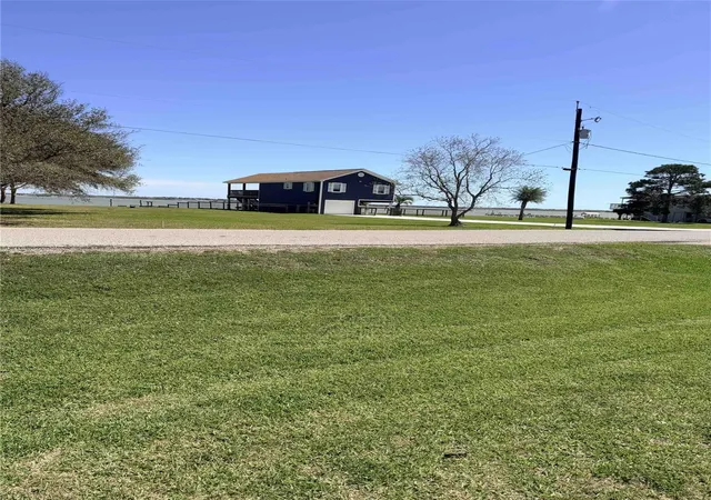 Photo 1 of Land for sale at 1912 Bayview Dr, Palacios, TX 77465 | MLS# 14189171 | Listing updated on 2026-09-11