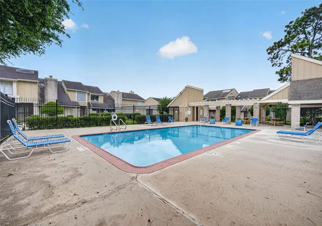 48th image of 2340 Woodland Park Dr #113, Houston, TX 77077 | MLS# 34597148
