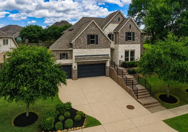 2nd image of 30902 Spanish Moss Xing, Fulshear, TX 77441 | MLS# 27764964