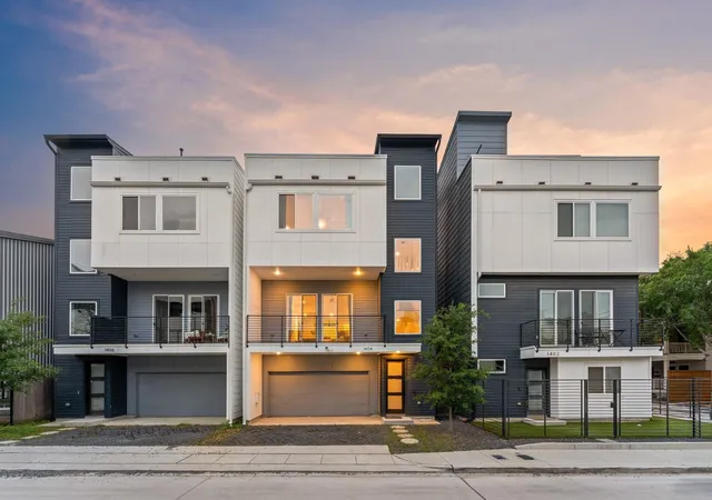 3rd image of 1404 Bailey St, Houston, TX 77019 | MLS# 58786627