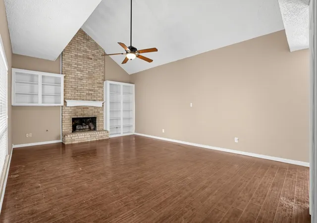 4th image of 2038 Parkdale Dr, Kingwood, TX 77339 | MLS# 25213162
