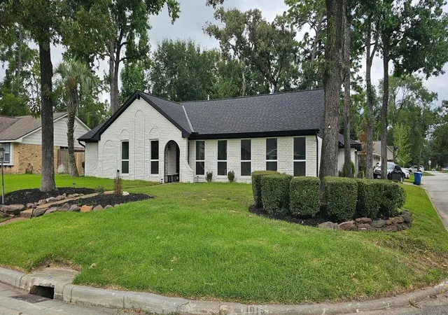 Photo 2 of Single family home for sale at 1015 Doral Ln, Houston, TX 77073 | MLS# 4818345 | Listing updated on 2026-09-19