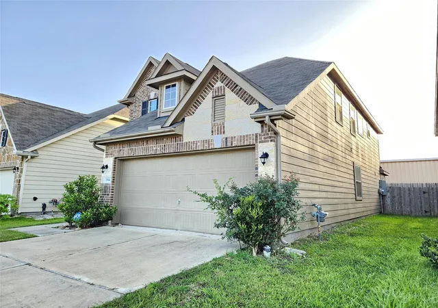 Photo 3 of Sale Pending at 7614 Terra Grv Dr, Houston, TX 77083 | MLS# 45699401 | Listing updated on 2026-09-21