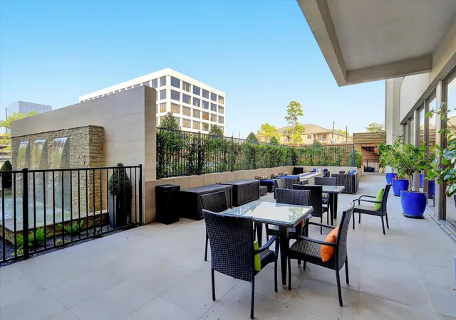 Photo 32 of Condo for sale at 49 Briar Holw Ln #702, Houston, TX 77027 | MLS# 18717712 | Listing updated on 2026-10-09