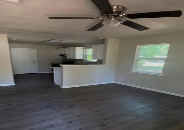 Photo 4 of Single family home for sale at 534 Meridian, Livingston, TX 77351 | MLS# 50920198 | Listing updated on 2026-08-11
