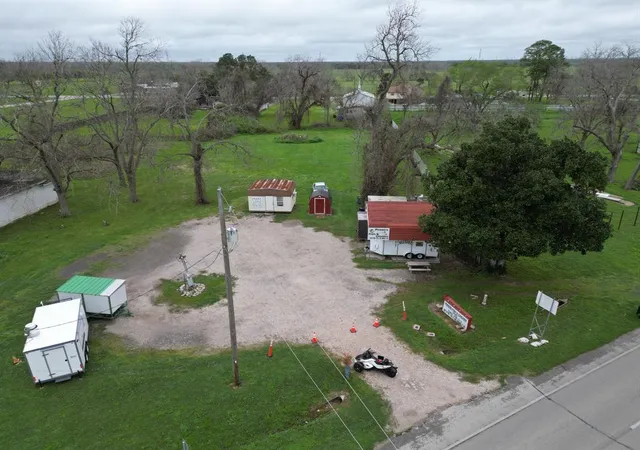 Photo 1 of Land for sale at 1208 S Brooks Hwy, Brazoria, TX 77422 | MLS# 6068257 | Listing updated on 2026-08-28