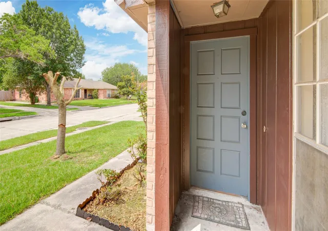 image of 19326 Plantain Dr, Katy, TX 77449 | MLS# 85752220