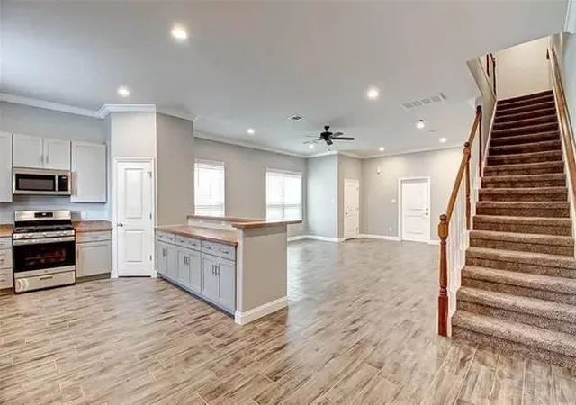 Photo 2 of Townhouse for sale at 2128 Abiding Grace Cir Dr, Missouri City, TX 77459 | MLS# 46125572 | Listing updated on 2026-03-11