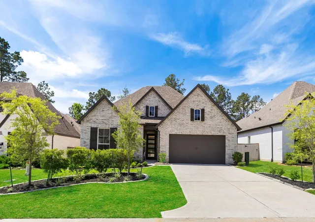Photo 2 of Single family home for sale at 415 N Hillary Step Pl, Montgomery, TX 77316 | MLS# 85747155 | Listing updated on 2026-08-29