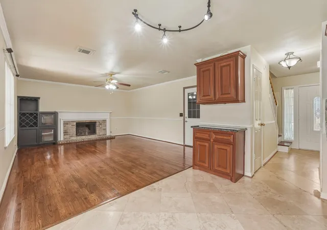 Photo 4 of Single family home for sale at 10419 Tablerock Dr, Houston, TX 77064 | MLS# 45230398 | Listing updated on 2026-09-16