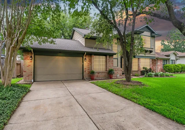 Photo 2 of Sale Pending at 9915 Gold Cup Way, Houston, TX 77065 | MLS# 92926021 | Listing updated on 2026-09-06