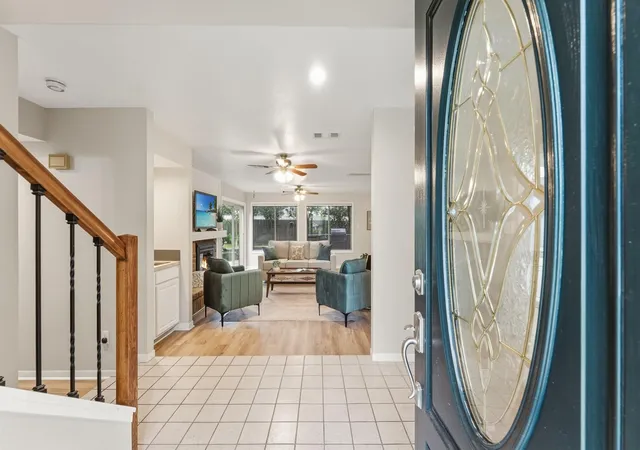 Photo 4 of Sale Pending at 9915 Gold Cup Way, Houston, TX 77065 | MLS# 92926021 | Listing updated on 2026-09-06