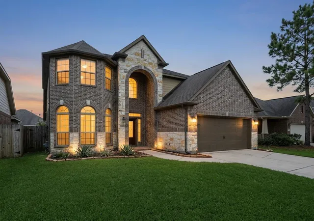 2nd image of 12410 Adams Ridge Ln, Humble, TX 77346 | MLS# 52974508