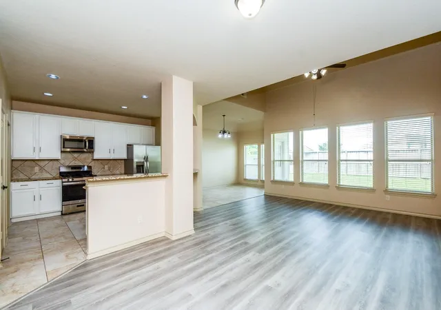 Photo 4 of Single family home for sale at 2322 Argos Dr, Missouri City, TX 77459 | MLS# 48235714 | Listing updated on 2026-08-29