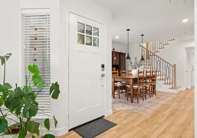 2nd image of 1409 Chardonnay Dr, Houston, TX 77077 | MLS# 82936516