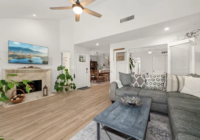 5th image of 1409 Chardonnay Dr, Houston, TX 77077 | MLS# 82936516