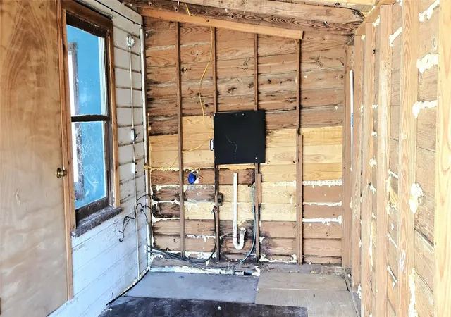Photo 13 of Sale Pending at 508 E French St, Cuero, TX 77954 | MLS# 32268631 | Listing updated on 2026-08-25