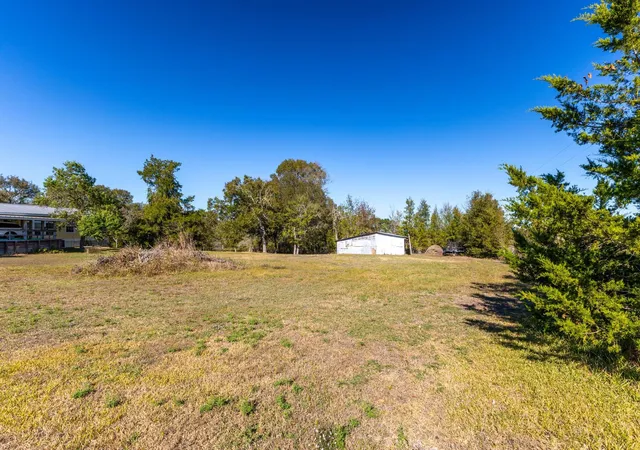 2nd image of 8103 Adamek Rd, Brenham, TX 77833 | MLS# 54769298