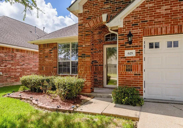 4th image of 625 Laurelmist Ln, La Marque, TX 77568 | MLS# 86092248